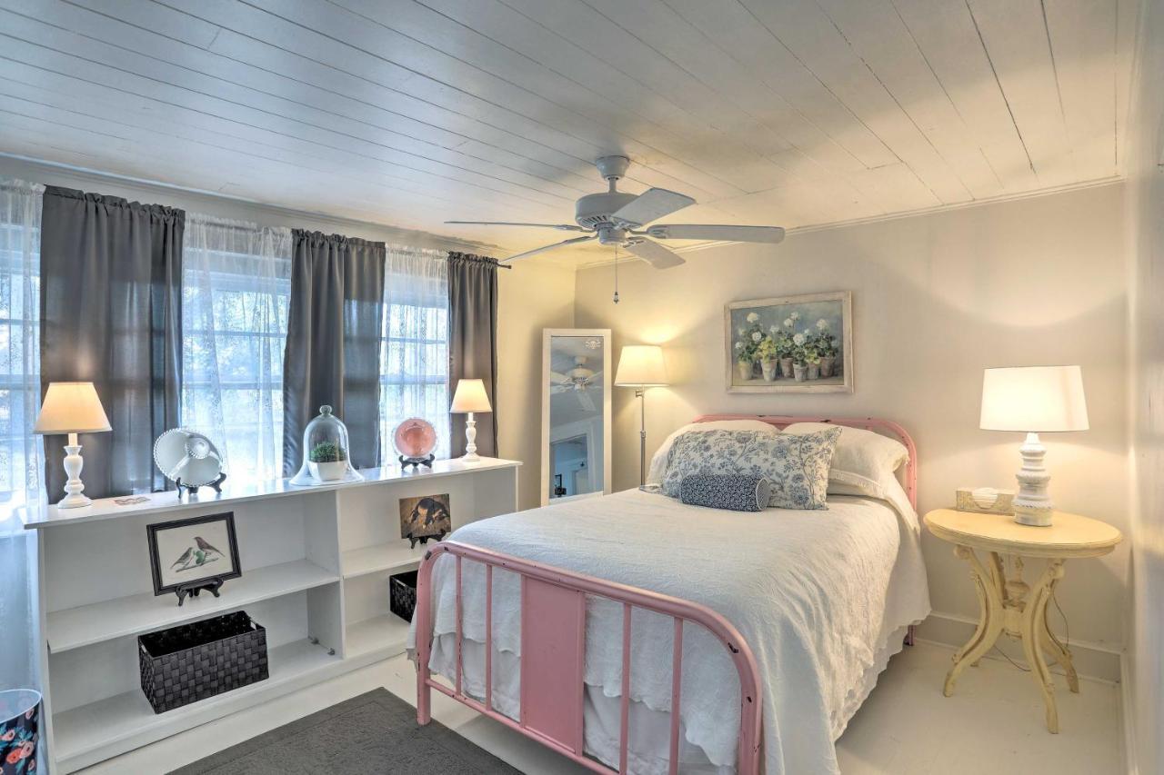 Coastal, Walkable Home In Historic Southport! Ngoại thất bức ảnh